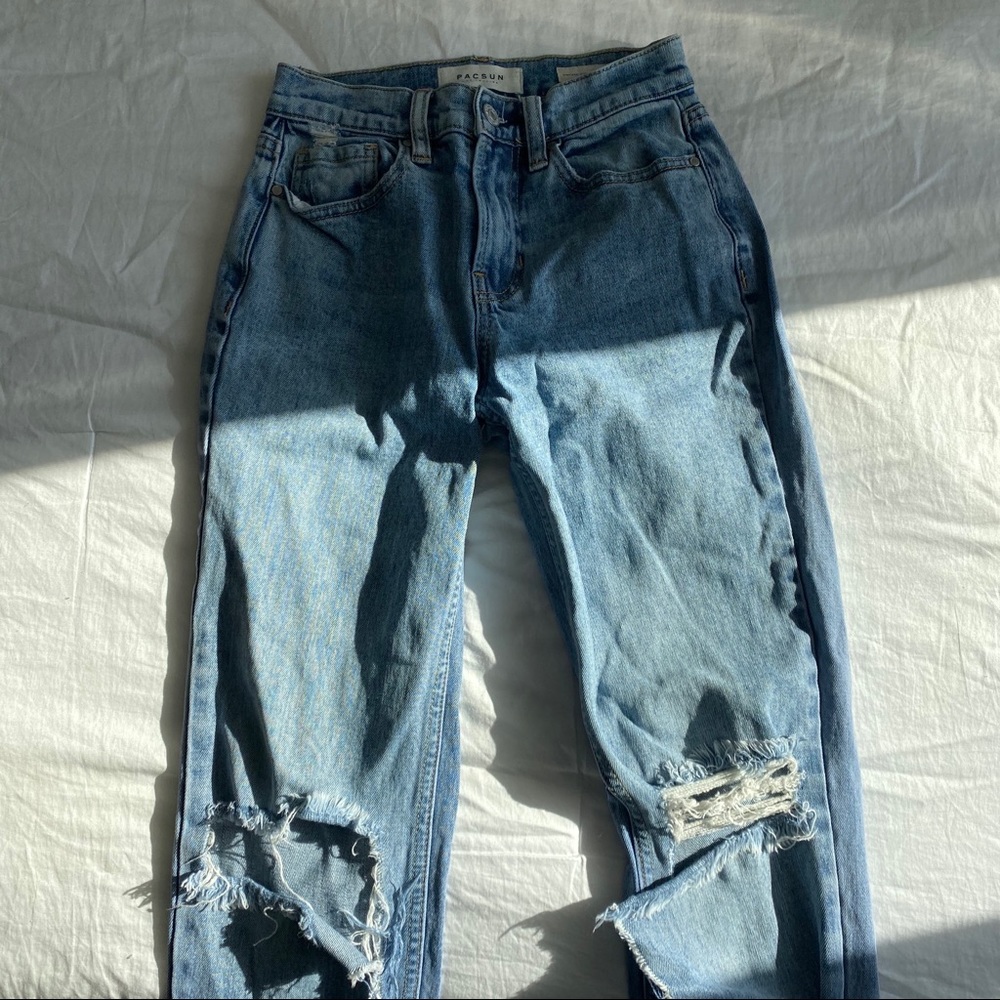 vintage icon ripped jeans